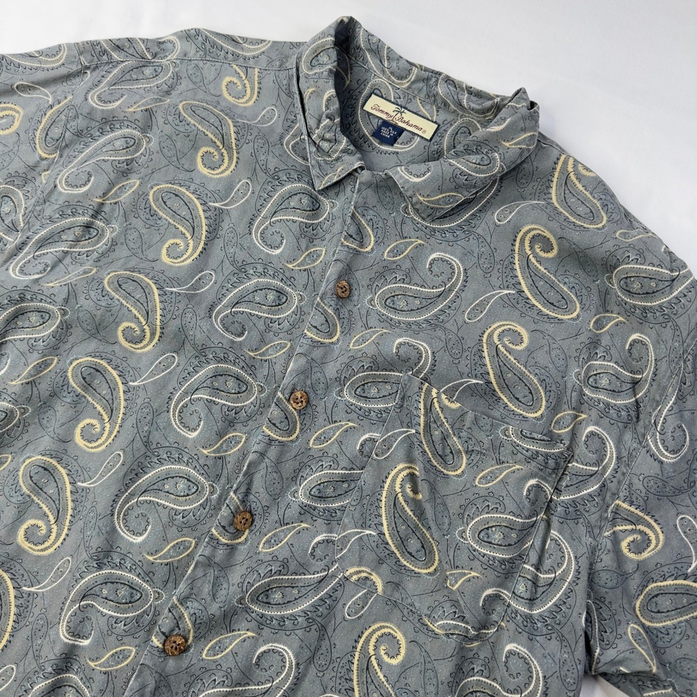 Tommy Bahama Shirt Men's XL Geometric Aloha Hawaiian Silk Short Sleeve